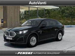 Nero Nuova 2024 BMW iX2 Shadowline SUV | 40.095 €