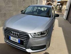 Argento Usata 2016 Audi A1 Sportback Admired Due volumi | 11.000 € (Buon prezzo)