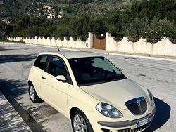 Giallo Usata 2006 Lancia Ypsilon Due volumi | 2300 € (Super prezzo)