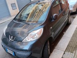 Usata 2009 Peugeot 107 Access Due volumi | 3600 € (Ottimo prezzo)