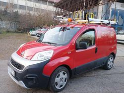 Rosso Usata 2016 Fiat Fiorino Monovolume | 5490 € (Ottimo prezzo)