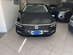 Nero Usata 2016 VW Passat Highline Station wagon | 11.700 € (Buon prezzo)