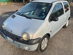 Grigio Usata 2000 Renault Twingo Initiale Due volumi | 1200 € (Super prezzo)