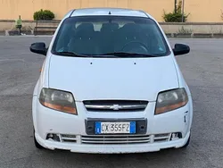 Bianco Usata 2005 Chevrolet Kalos Due volumi | 1590 € (Buon prezzo)