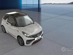 Grigio asfalto / nero intenso Usata 2023 Ligier JS50 Due volumi | 14.490 € (Buon prezzo)