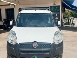 Bianco Usata 2014 Fiat Doblò Dynamic Monovolume | 7500 € (Buon prezzo)