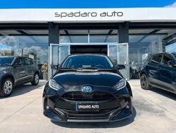 Nero Usata 2022 Toyota Yaris Hybrid Trend Tre volumi | 16.900 € (Buon prezzo)