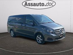 Grigio metallizzato Usata 2019 Mercedes V220 Monovolume | 35.700 € (Ottimo prezzo)