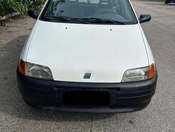 Bianco Usata 1999 Fiat Punto Due volumi | 1200 € (Buon prezzo)