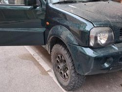 Verde Usata 2001 Suzuki Jimny SUV | 7500 € (Cara)