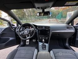 Nero Usata 2019 VW Golf VII R-line Tre volumi | 16.500 € (Buon prezzo)