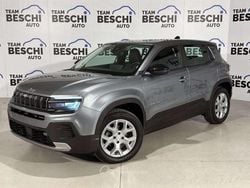 Grigio Usata 2024 Jeep Avenger Altitude SUV | 18.800 € (Ottimo prezzo)