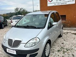 Grigio Usata 2006 Lancia Musa Monovolume | 3000 € (Buon prezzo)