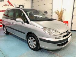 Argento Usata 2006 Peugeot 807 Monovolume | 3900 €