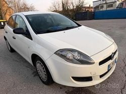 Bianco Usata 2011 Fiat Bravo Emotion Due volumi | 1350 € (Ottimo prezzo)