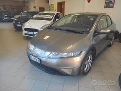 Grigio Usata 2007 Honda Civic Sport Tre volumi | 4900 € (Cara)