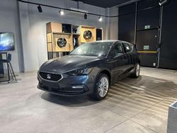 Grigio magnetico Nuova 2025 Seat Leon Business Station wagon | 26.300 € (Super prezzo)