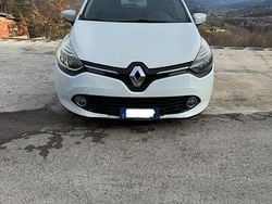 Bianco Usata 2014 Renault Clio IV Tre volumi | 4500 € (Ottimo prezzo)