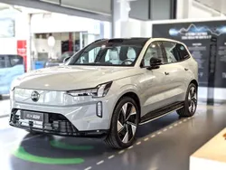 Vapour grey Nuova 2025 Volvo EX90 Ultra SUV | 102.600 € (Cara)