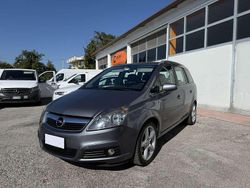 Grigio Usata 2005 Opel Zafira Cosmo Monovolume | 2990 € (Ottimo prezzo)