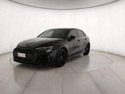 Nero mythos metallizzato Usata 2024 Audi RS3 Sportback Ambiente Due volumi | 64.900 € (Molto cara)