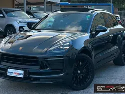 Grigio Usata 2023 Porsche Macan SUV | 63.900 € (Ottimo prezzo)