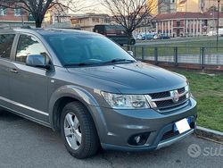 Grigio Usata 2011 Fiat Freemont SUV | 6900 € (Buon prezzo)