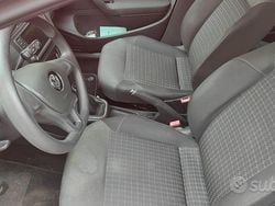Rosso Usata 2015 VW Polo Tre volumi | 4000 € (Super prezzo)