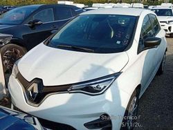 Bianco Usata 2020 Renault Zoe Life Due volumi | 9900 € (Ottimo prezzo)