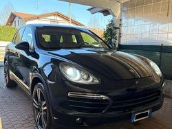 Usata 2012 Porsche Cayenne SUV | 15.000 € (Super prezzo)