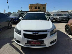 Bianco Usata 2013 Chevrolet Cruze LT Tre volumi | 5800 € (Molto cara)
