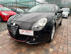 Nero Usata 2012 Alfa Romeo Giulietta Tre volumi | 6400 € (Buon prezzo)