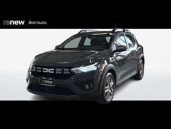 Verde scuro Usata 2023 Dacia Sandero Expression | 13.900 € (Buon prezzo)