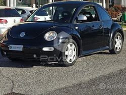 Nero Usata 1999 VW Beetle Due volumi | 1990 € (Buon prezzo)