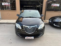Nero Usata 2013 Lancia Ypsilon Platinum Due volumi | 5700 € (Buon prezzo)