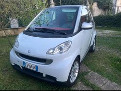 Bianco Usata 2009 Smart ForTwo Coupé Passion Due volumi | 5200 € (Buon prezzo)
