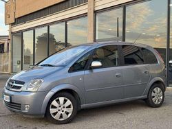 Grigio Usata 2004 Opel Meriva Cosmo Monovolume | 1500 € (Super prezzo)