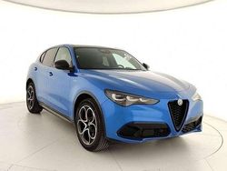 Grigio vesuvio Usata 2024 Alfa Romeo Stelvio Veloce SUV | 37.990 € (Buon prezzo)