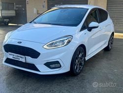Bianco Usata 2021 Ford Fiesta ST-Line Tre volumi | 12.500 € (Ottimo prezzo)