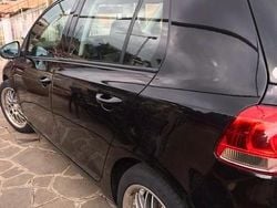 Nero Usata 2009 VW Golf VI Trendline Due volumi | 6000 € (Buon prezzo)