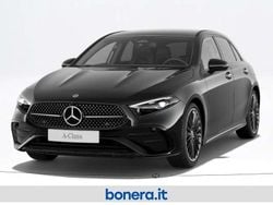 Vernice nero cosmo Nuova 2026 Mercedes A200 Advanced Plus Tre volumi | 42.400 € (Molto cara)