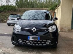 Nero Usata 2024 Renault Twingo Urban Night Due volumi | 13.999 € (Cara)
