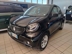 Nero Usata 2019 Smart ForFour Due volumi | 9499 € (Buon prezzo)