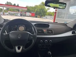 Usata 2009 Renault Mégane III Dynamique Tre volumi | 2500 € (Ottimo prezzo)