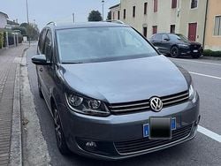 Grigio Usata 2013 VW Touran Comfortline Monovolume | 8300 € (Buon prezzo)