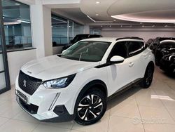 Bianco Usata 2021 Peugeot 2008 Allure SUV | 19.490 € (Cara)