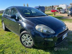 Blu Usata 2016 Fiat Punto Tre volumi | 3990 € (Ottimo prezzo)