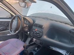 Grigio Usata 2003 Fiat 600 Tre volumi | 500 € (Super prezzo)