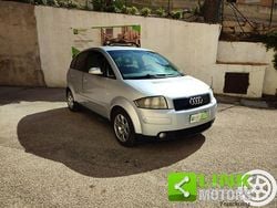 Grigio Usata 2002 Audi A2 Comfort Due volumi | 3000 € (Buon prezzo)
