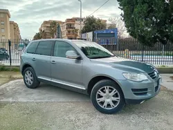 Usata 2007 VW Touareg SUV | 3800 € (Ottimo prezzo)